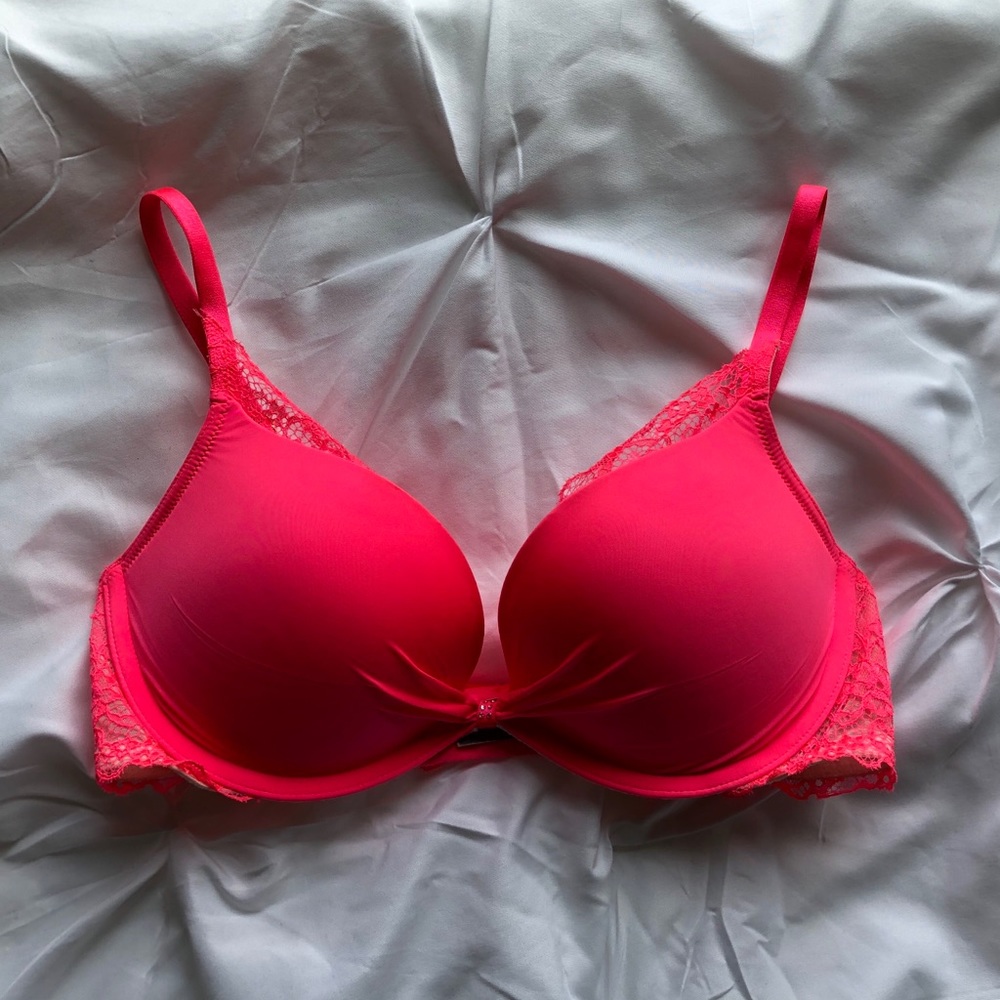 Victoria’s Secret Padded Push-Up Demi Bra